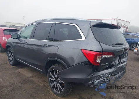 2019 Honda Pilot Touring из США, поврежденный, VIN 5FNYF6H62KB030618